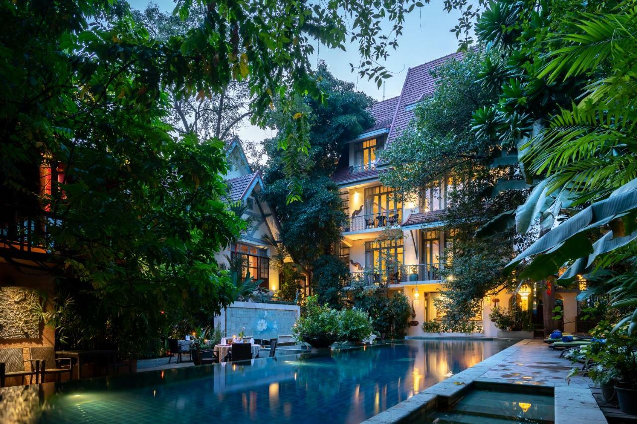 Ariyasom Villa - Sha Extra Plus Bangkok Exterior photo